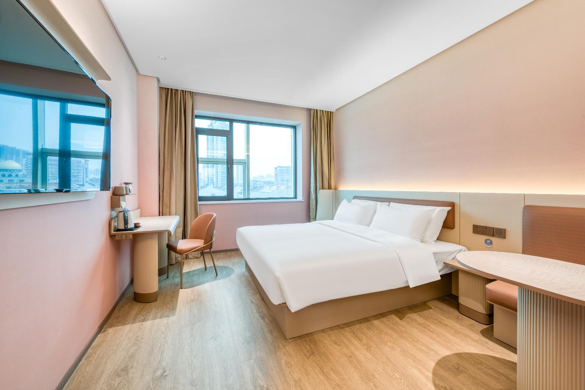 Huazhu - Room With Bed