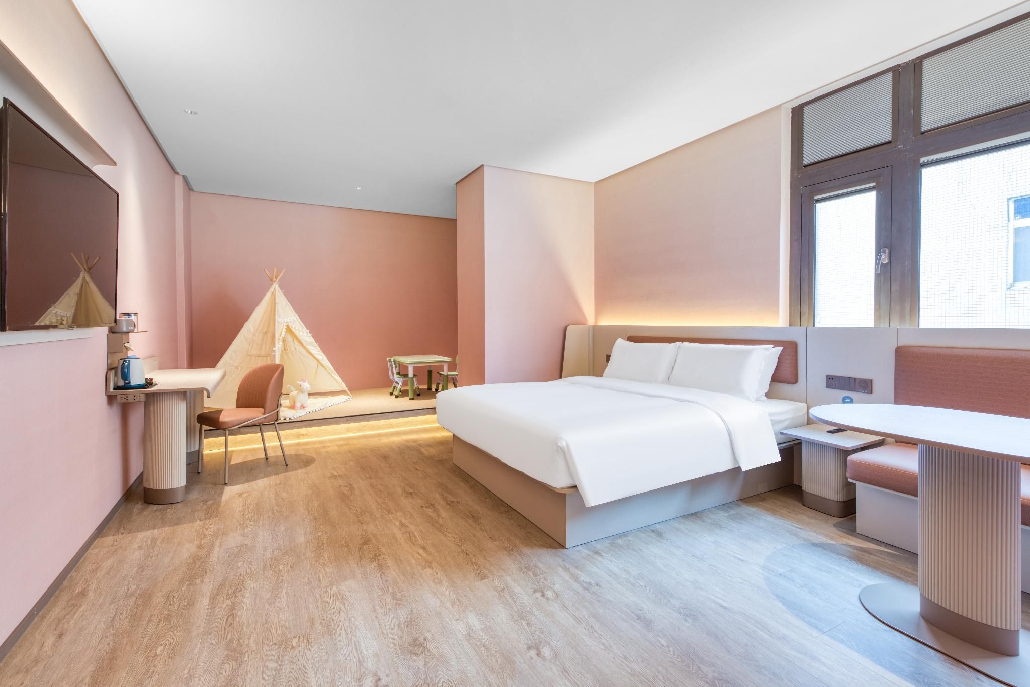 Huazhu - Themed Styled Room