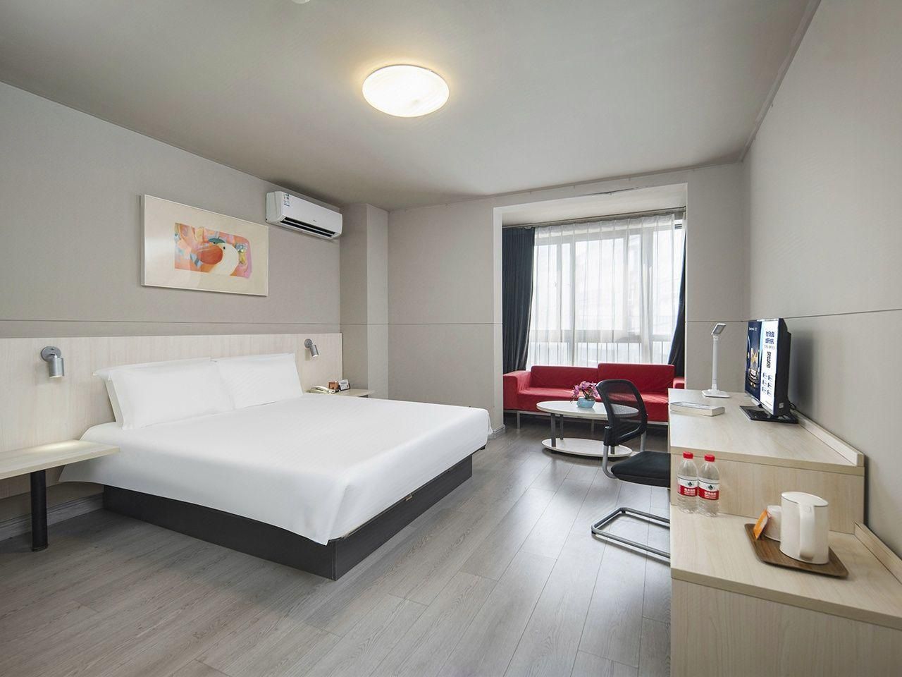 wh - superior bed room