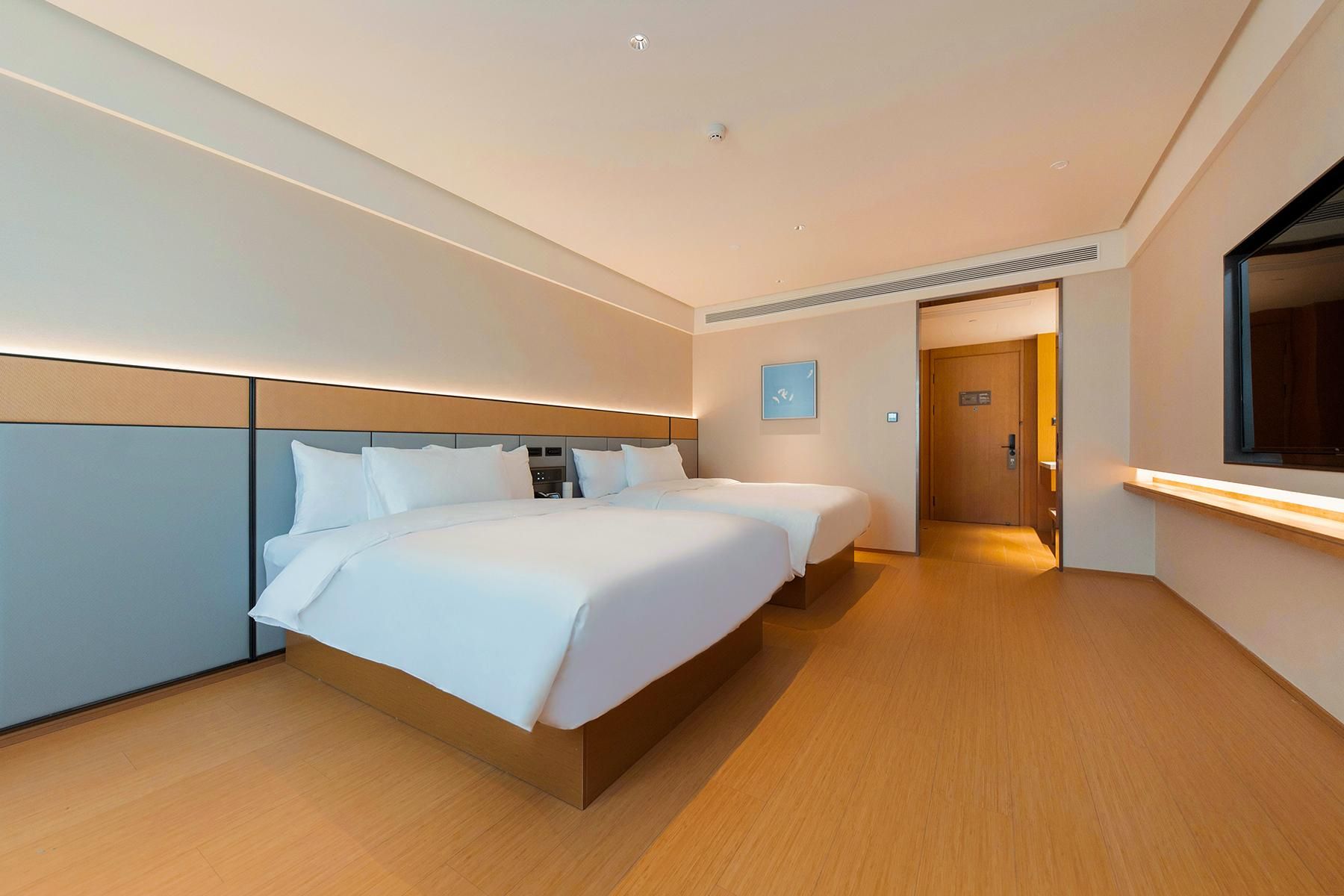Deluxe Family Room, Guest room