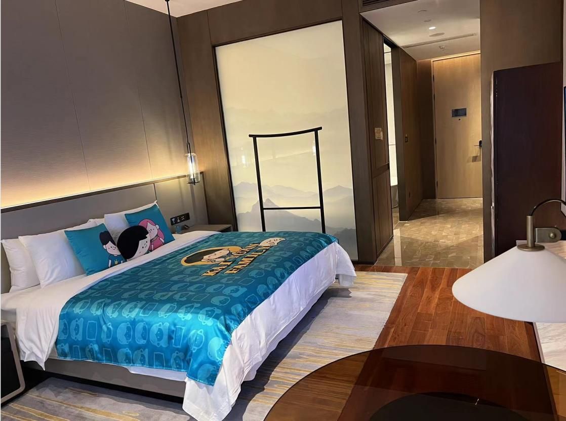 New Century Theme Room