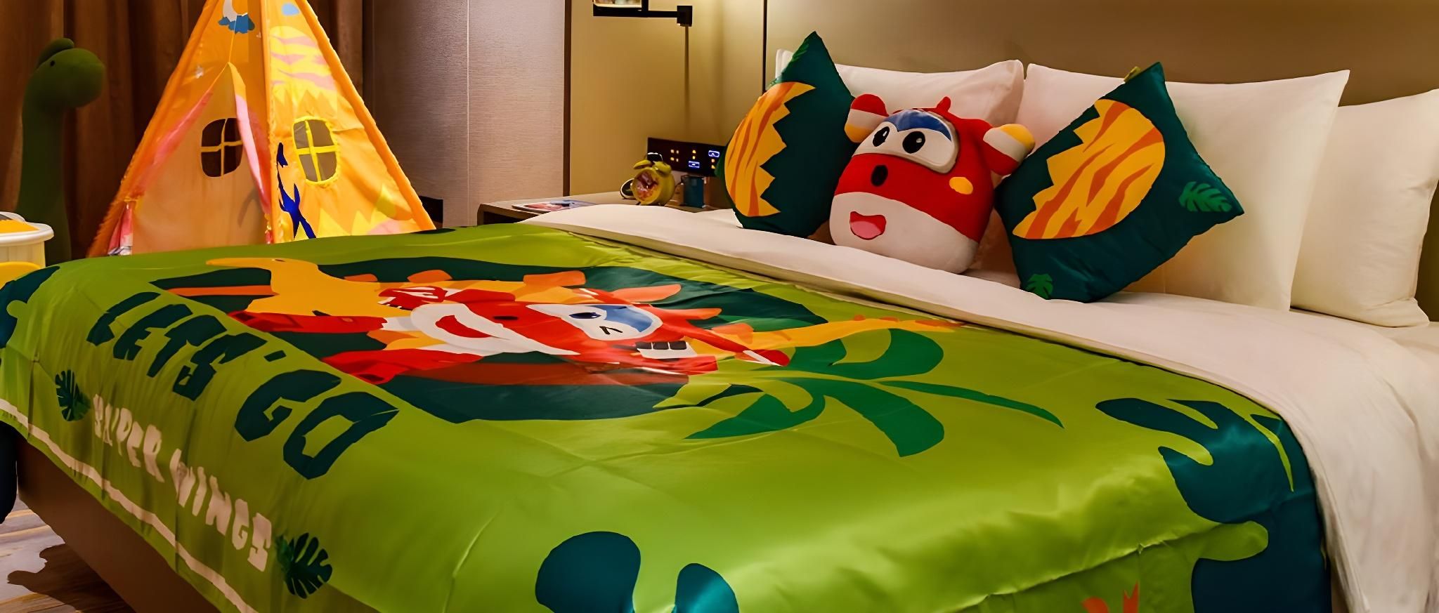 New Century Super Wings Theme Room