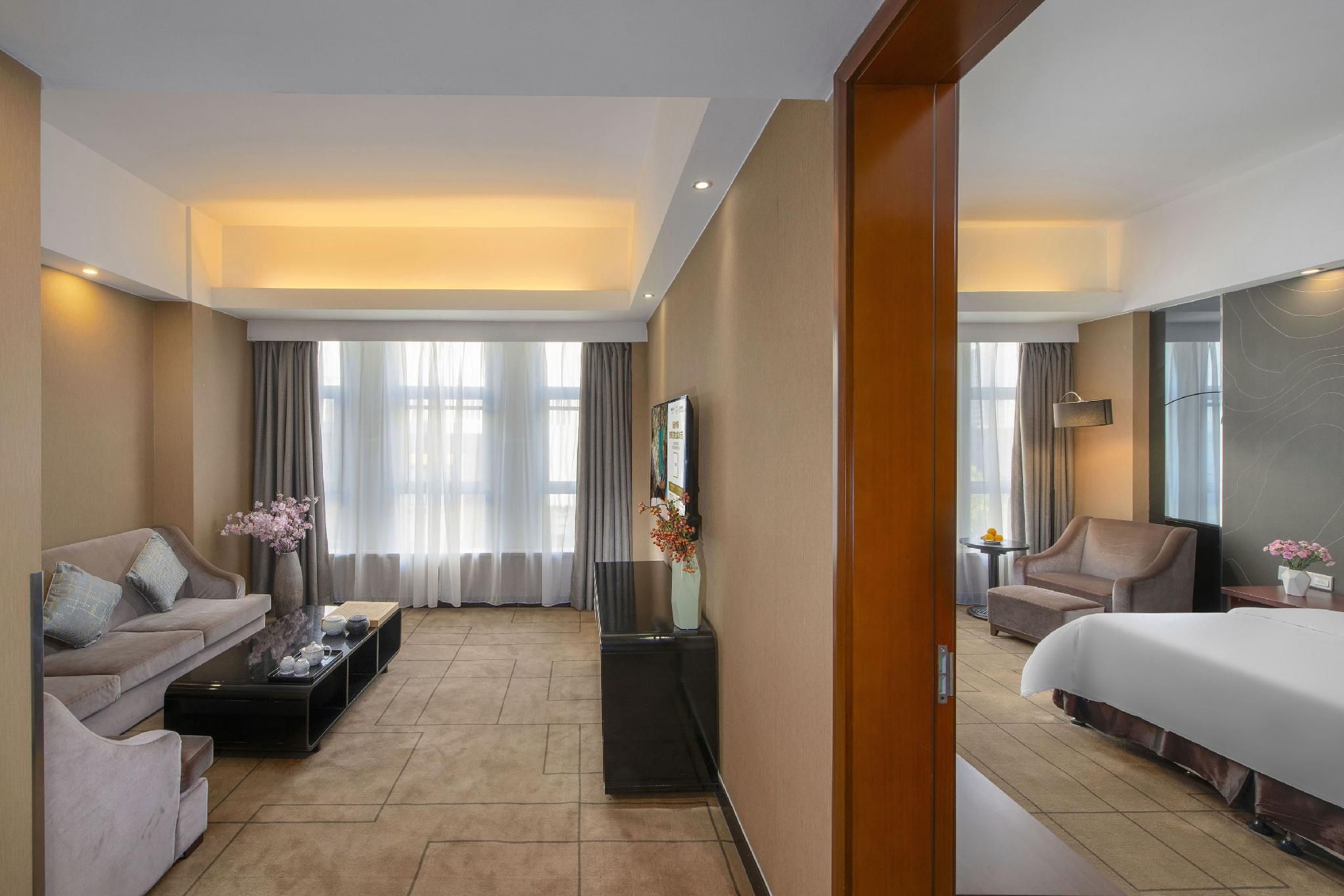 WH - Exquisite Suite