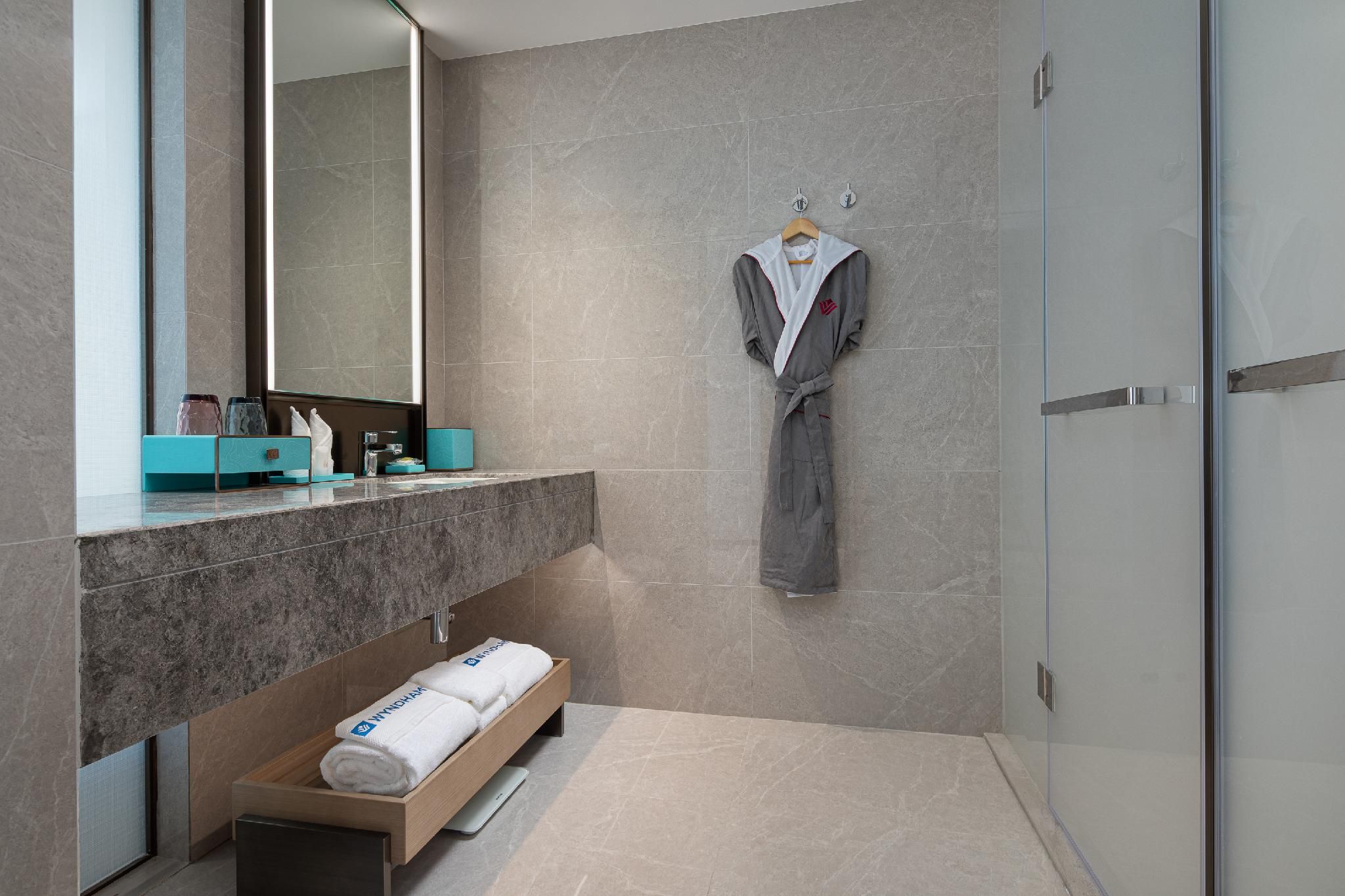 2 Double Beds, Business Elegant Room, Non-Smoking