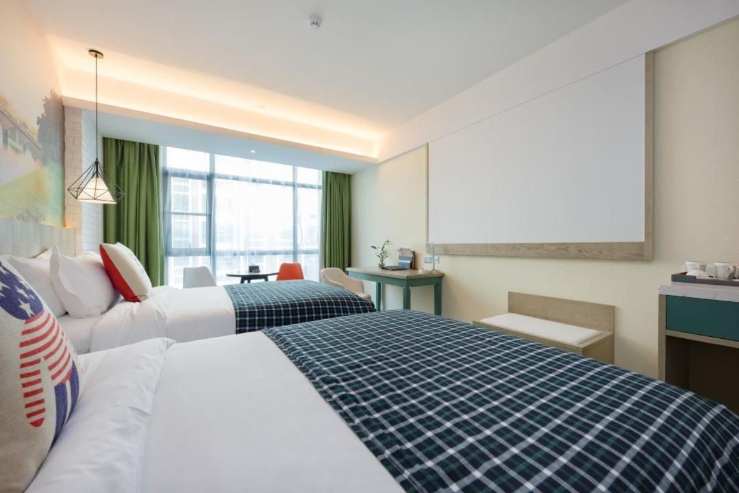 Cinema Twin Room
