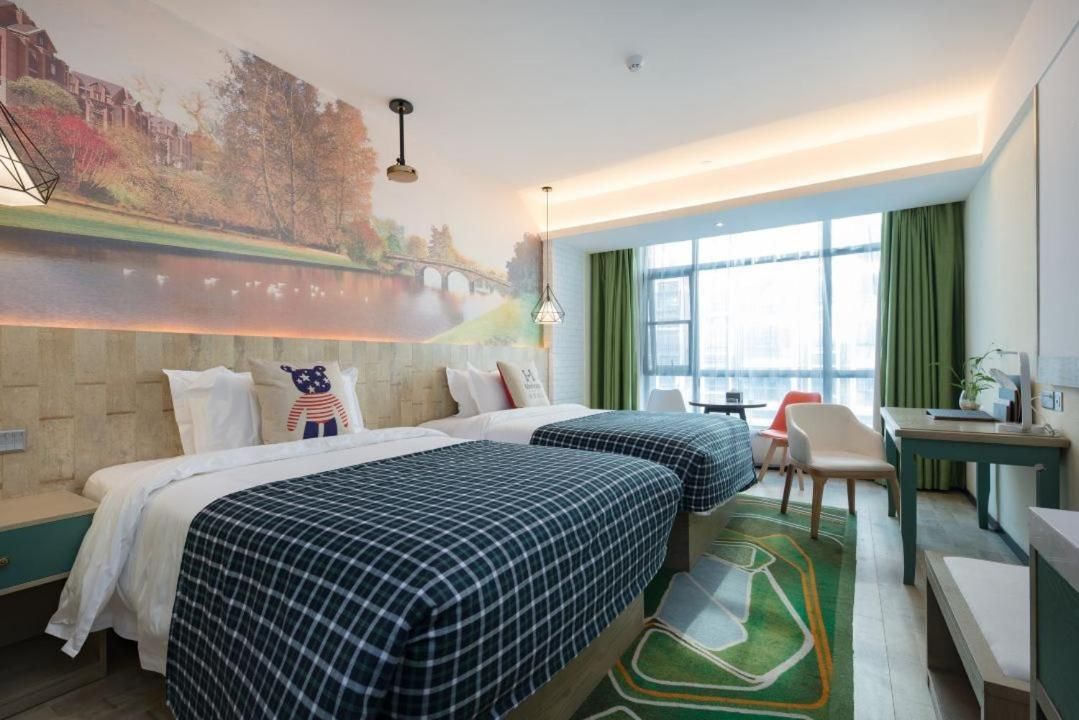 Cinema Twin Room