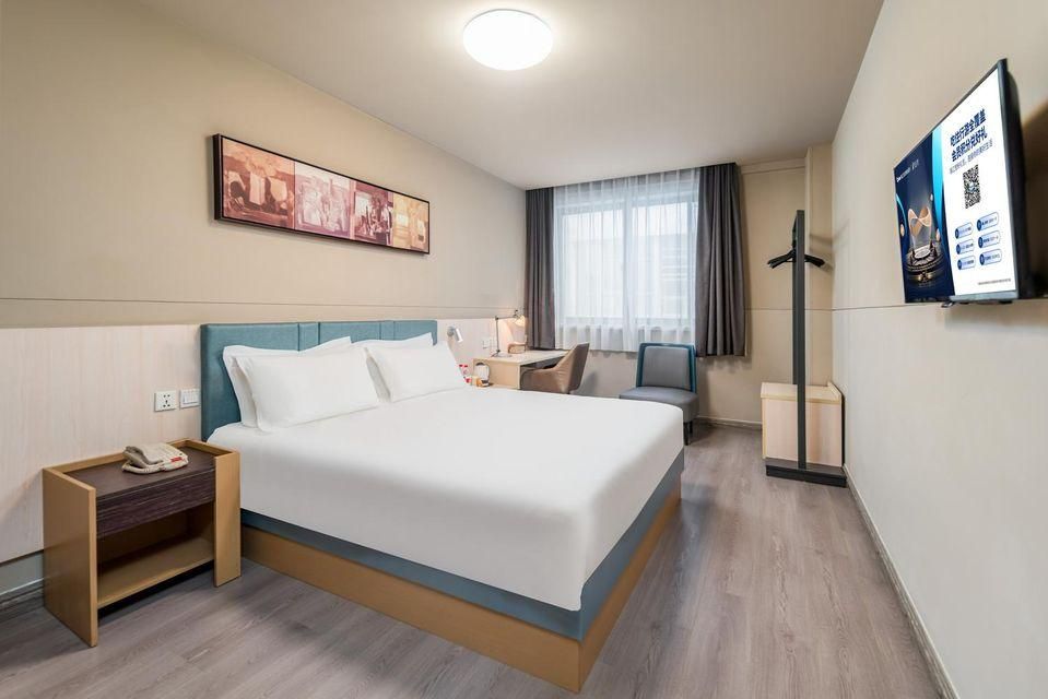 WH - Superior Bed Room