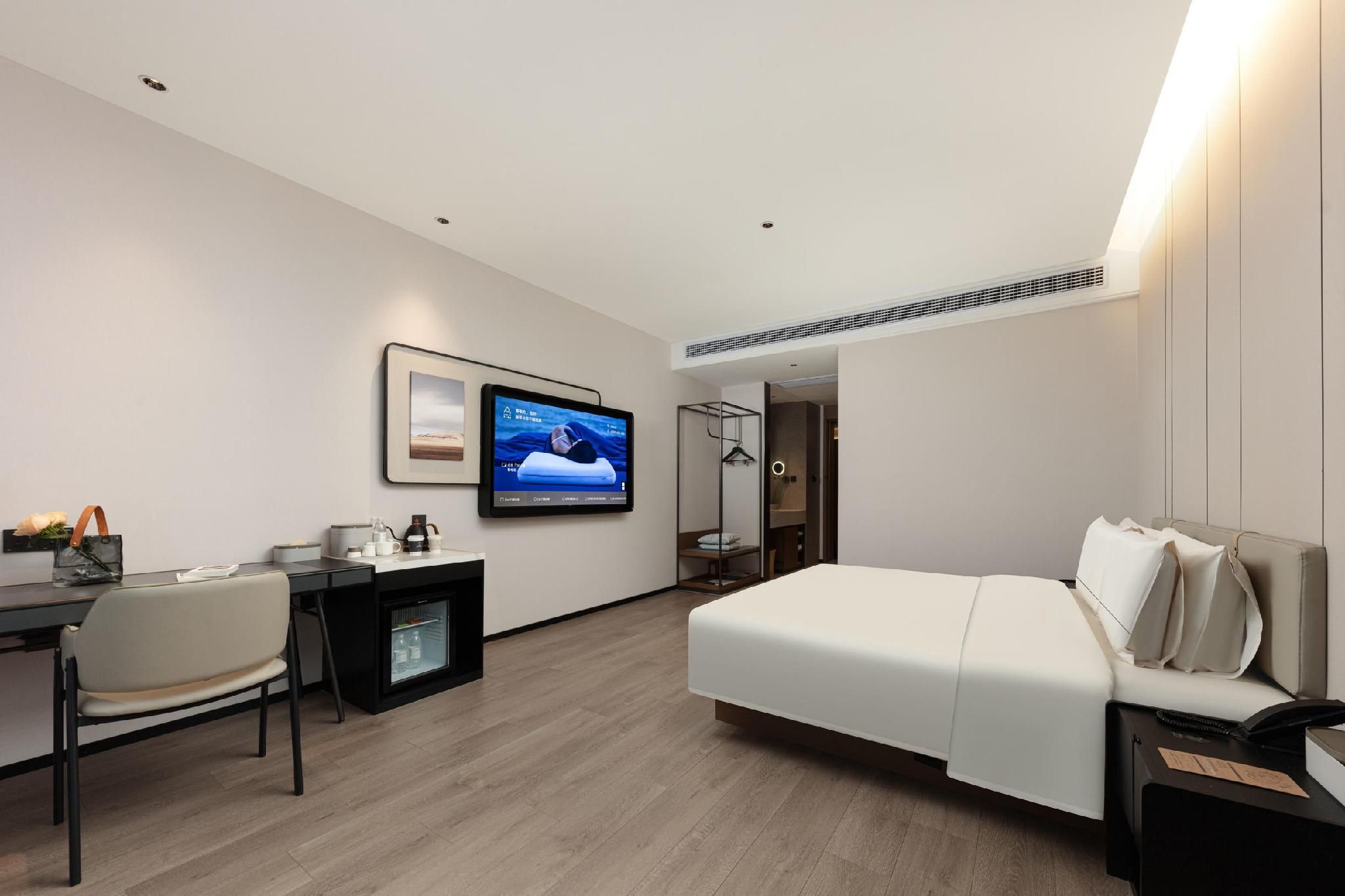 Executive room, Guest room, 1 Queen