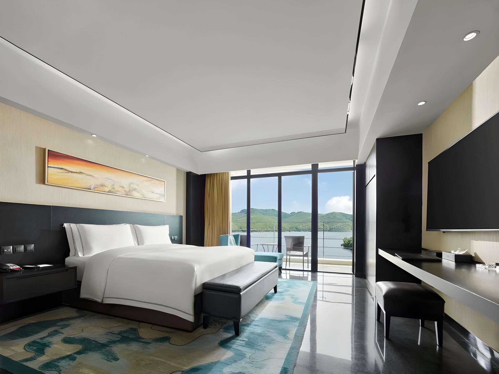 Lake View Double Room