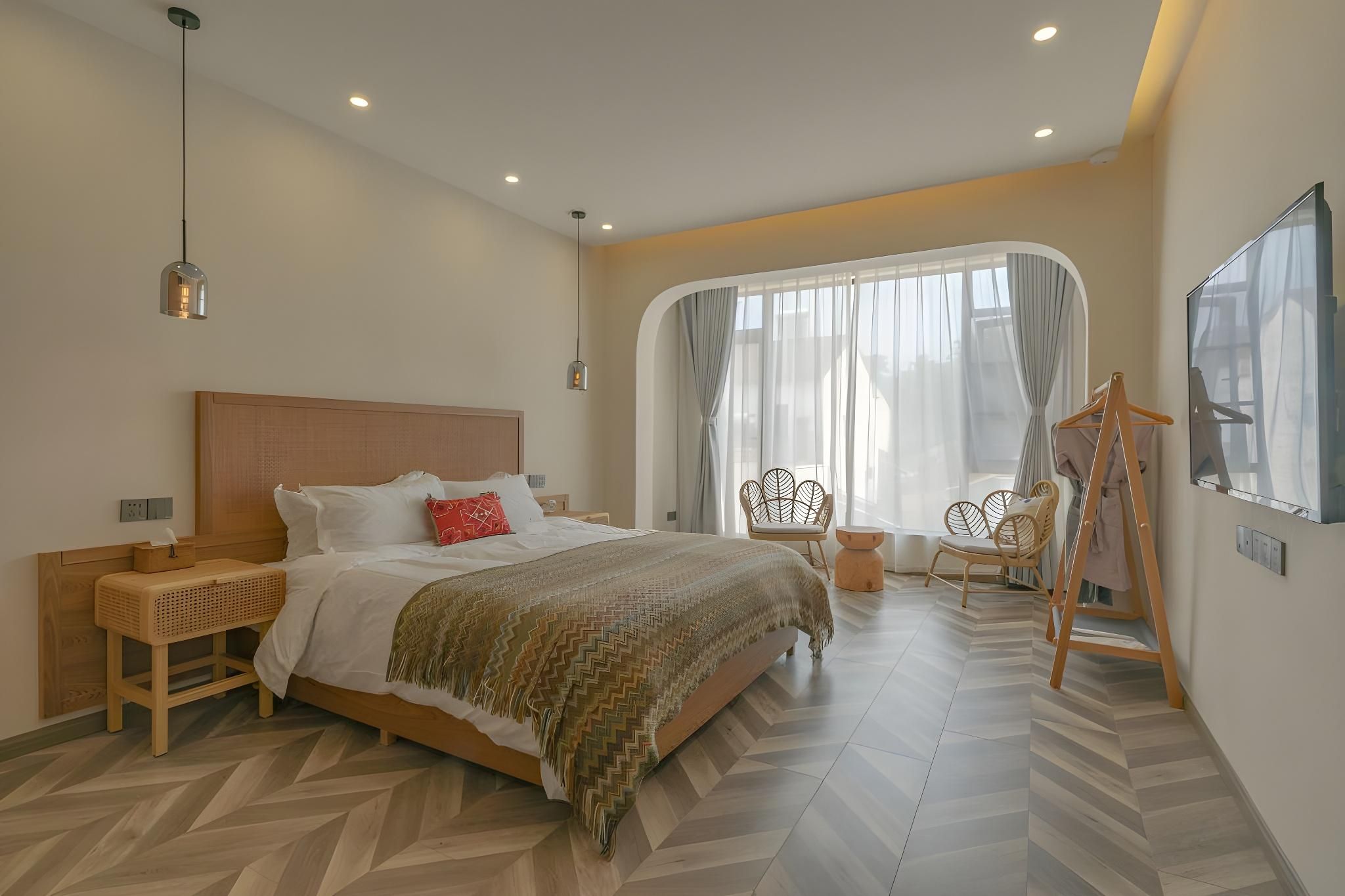 Huazhu - Room With Bed