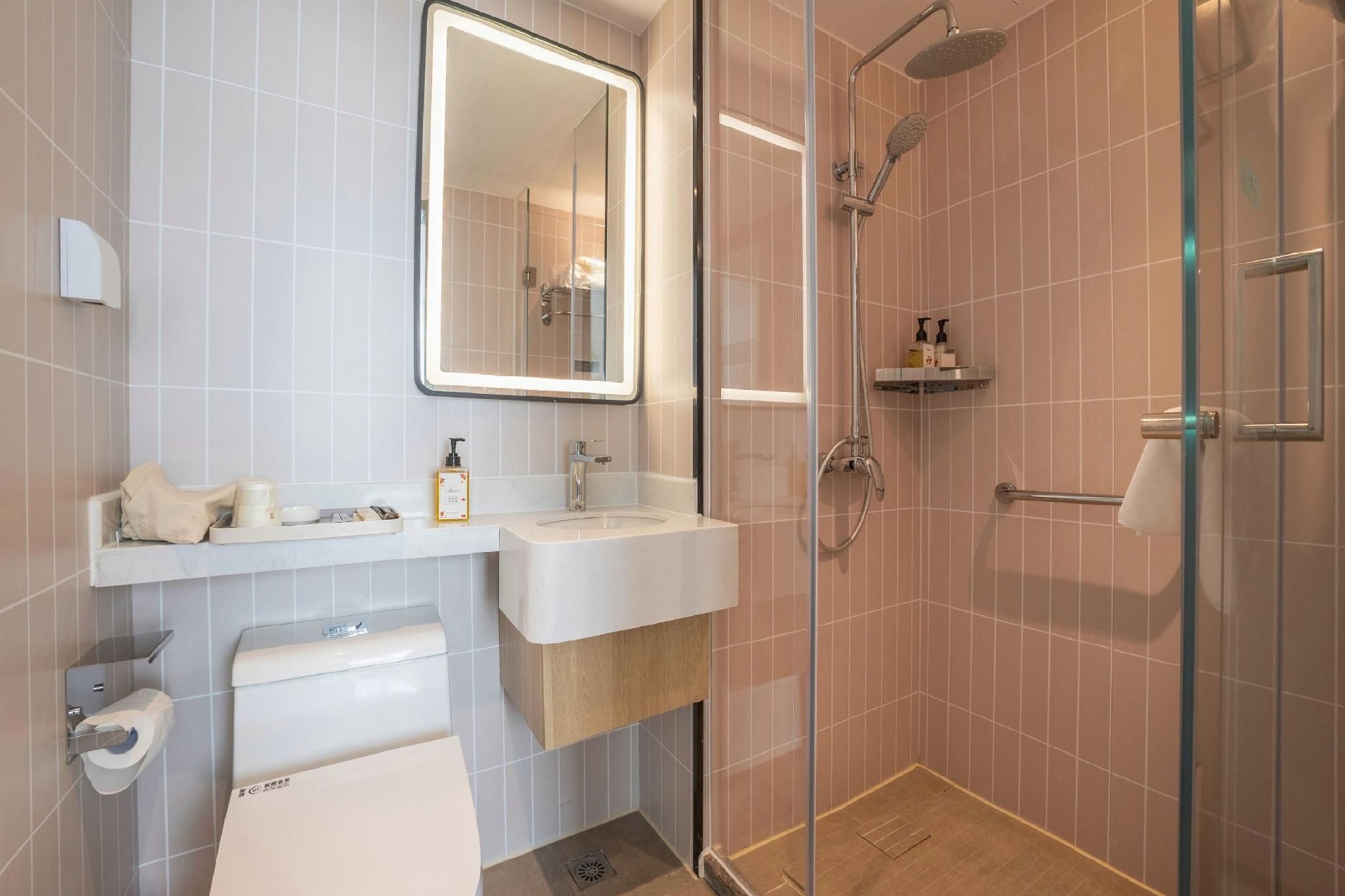 wh - standard room