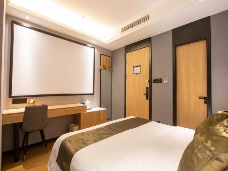 Twin Business Room