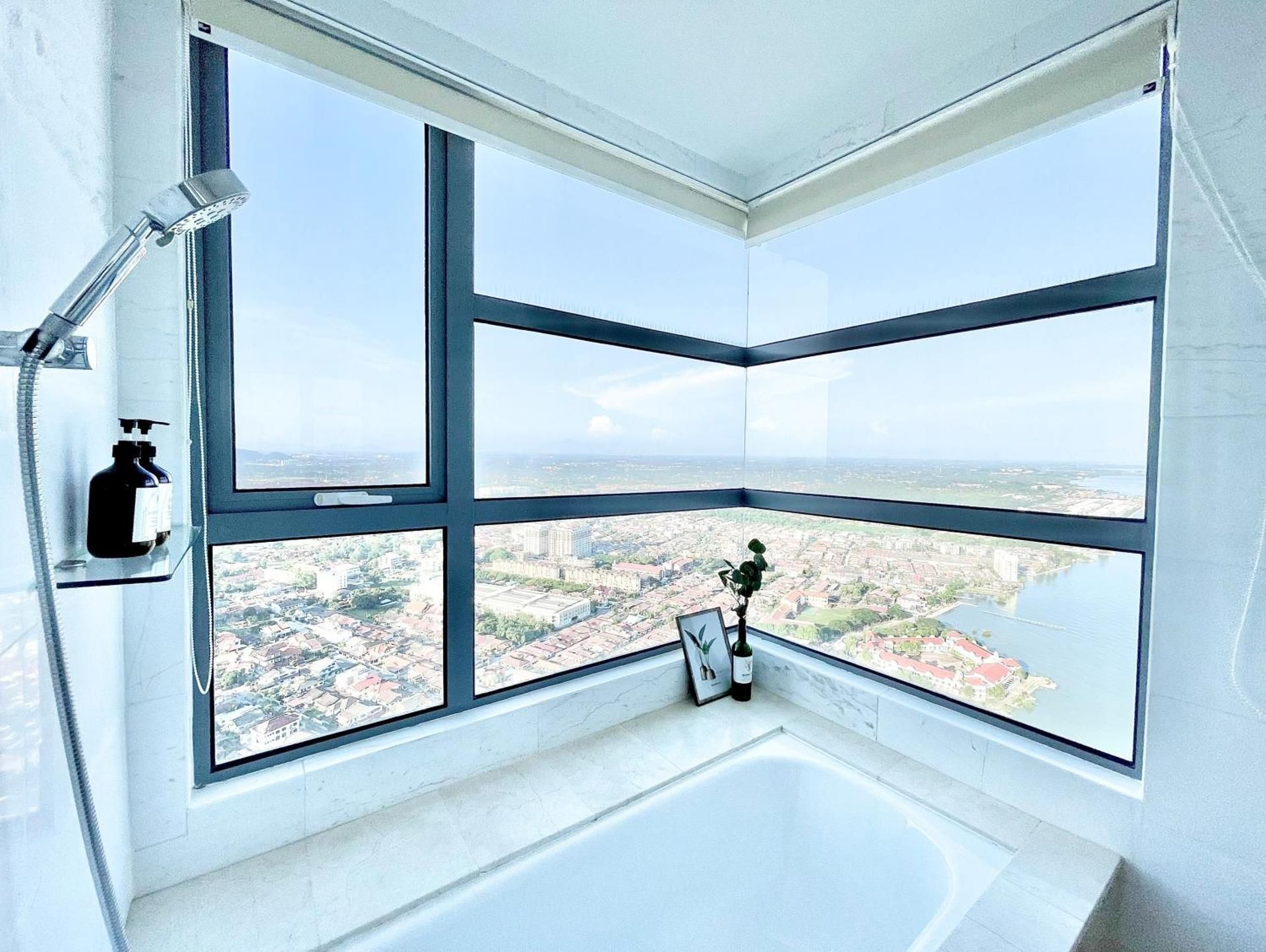 Sea View Apartment