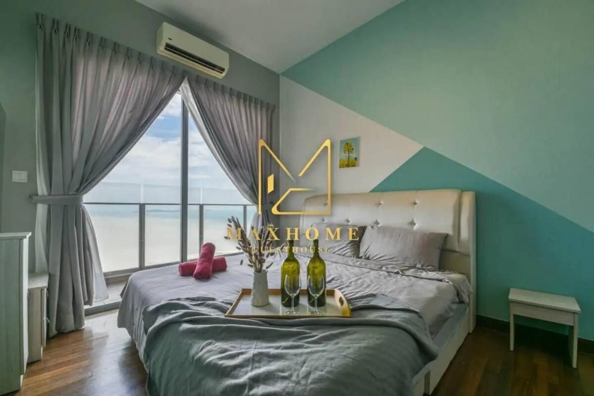 Two-Bedroom Apartment with Sea View