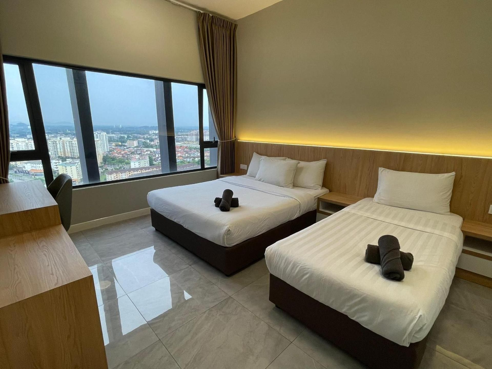 Two-Bedroom Apartment with City View