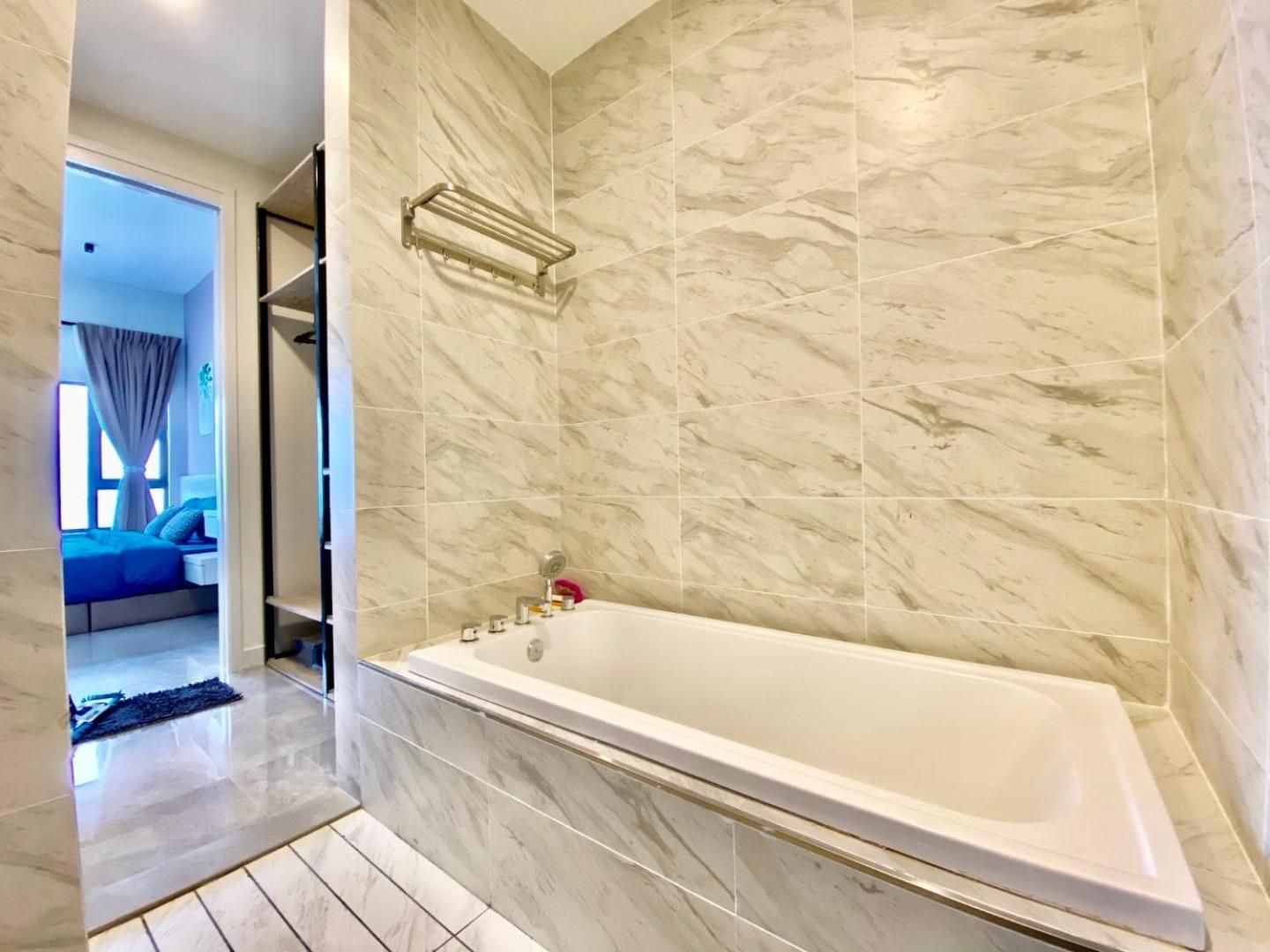 Two-Bedroom Deluxe Apartment