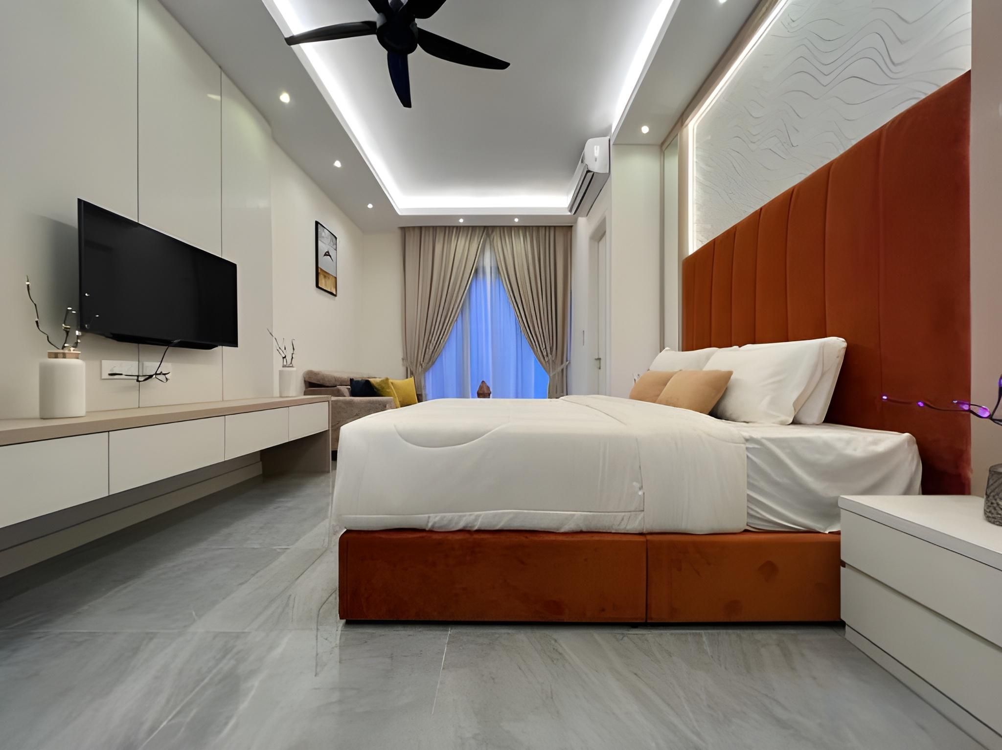 Superior Studio with King Bed