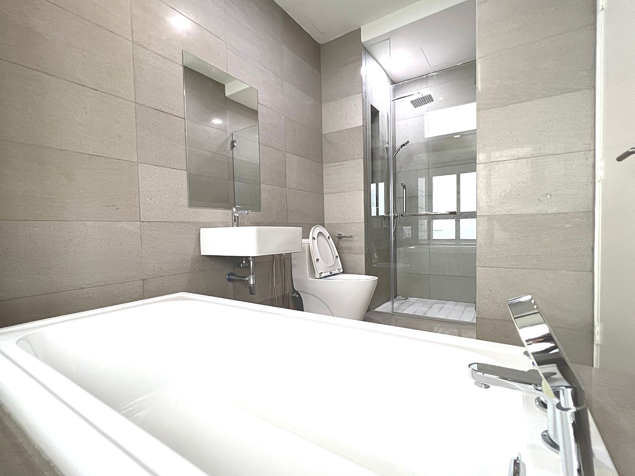 Deluxe Sea View Suite