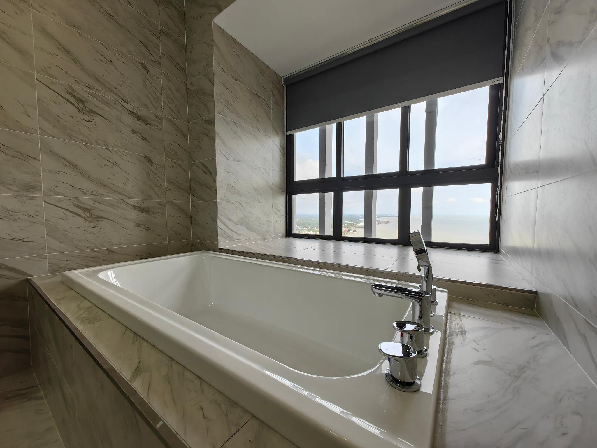 Deluxe Sea View Apartment