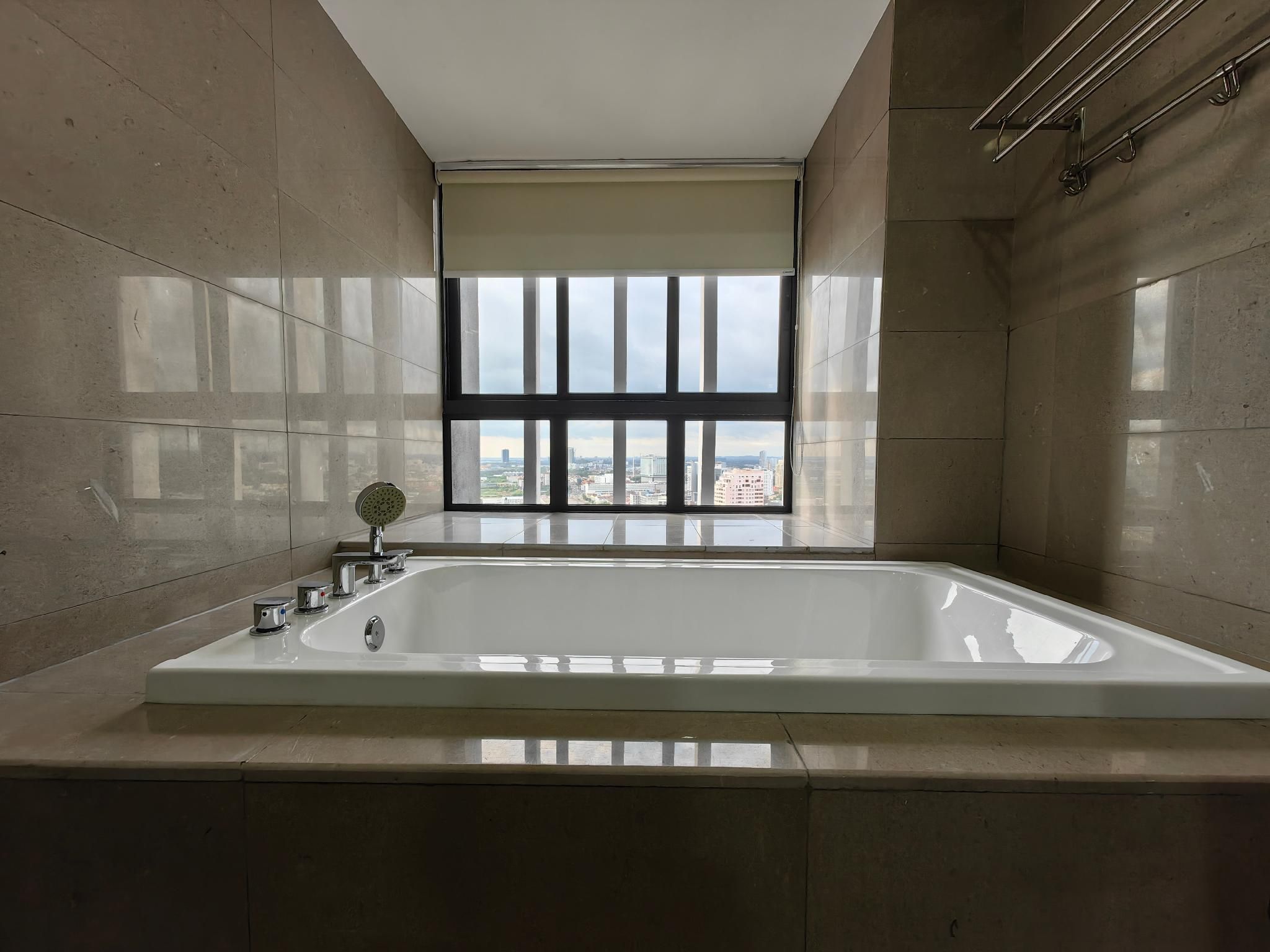 Deluxe King Suite with Balcony