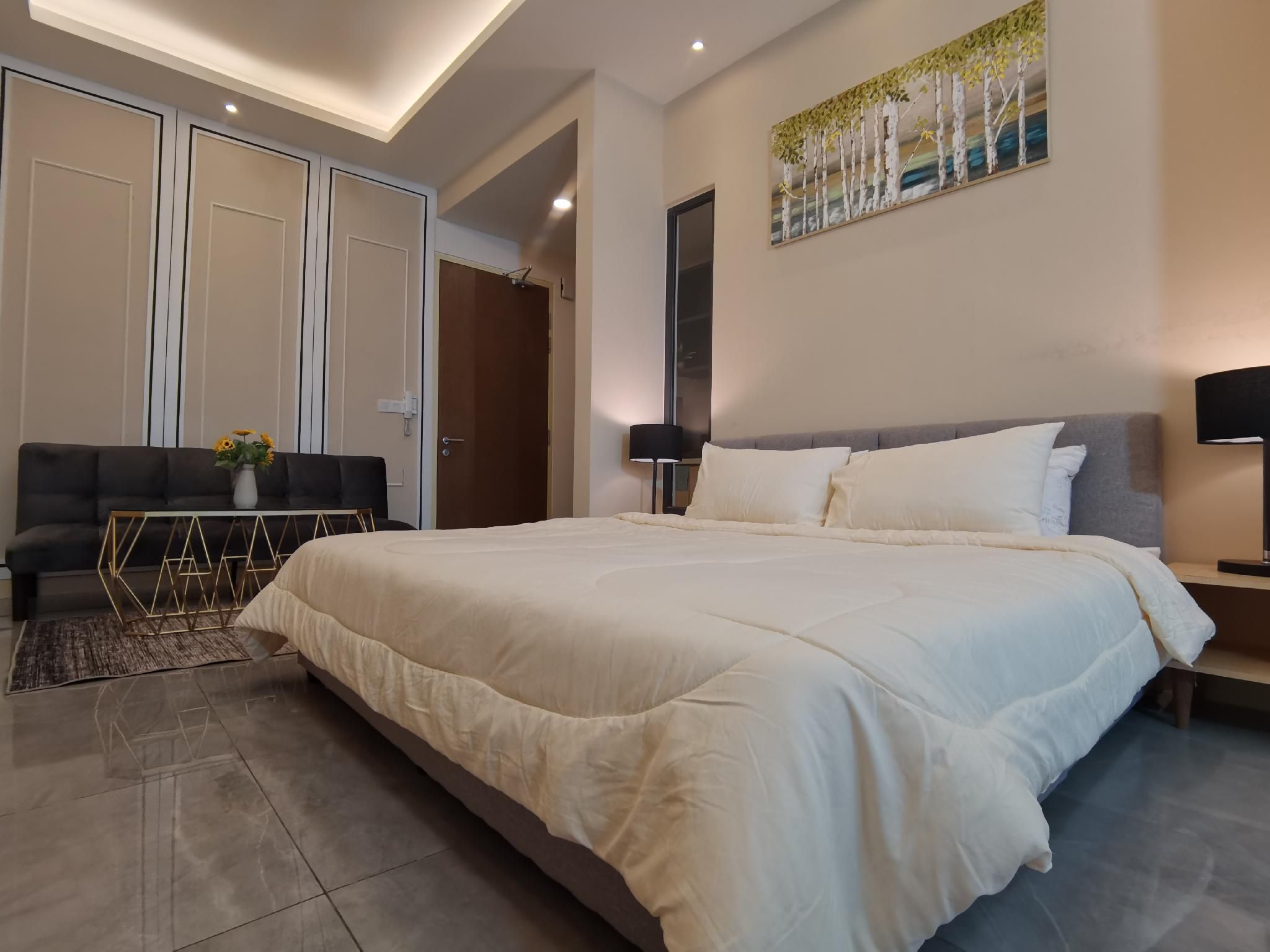 Superior King Bed Room