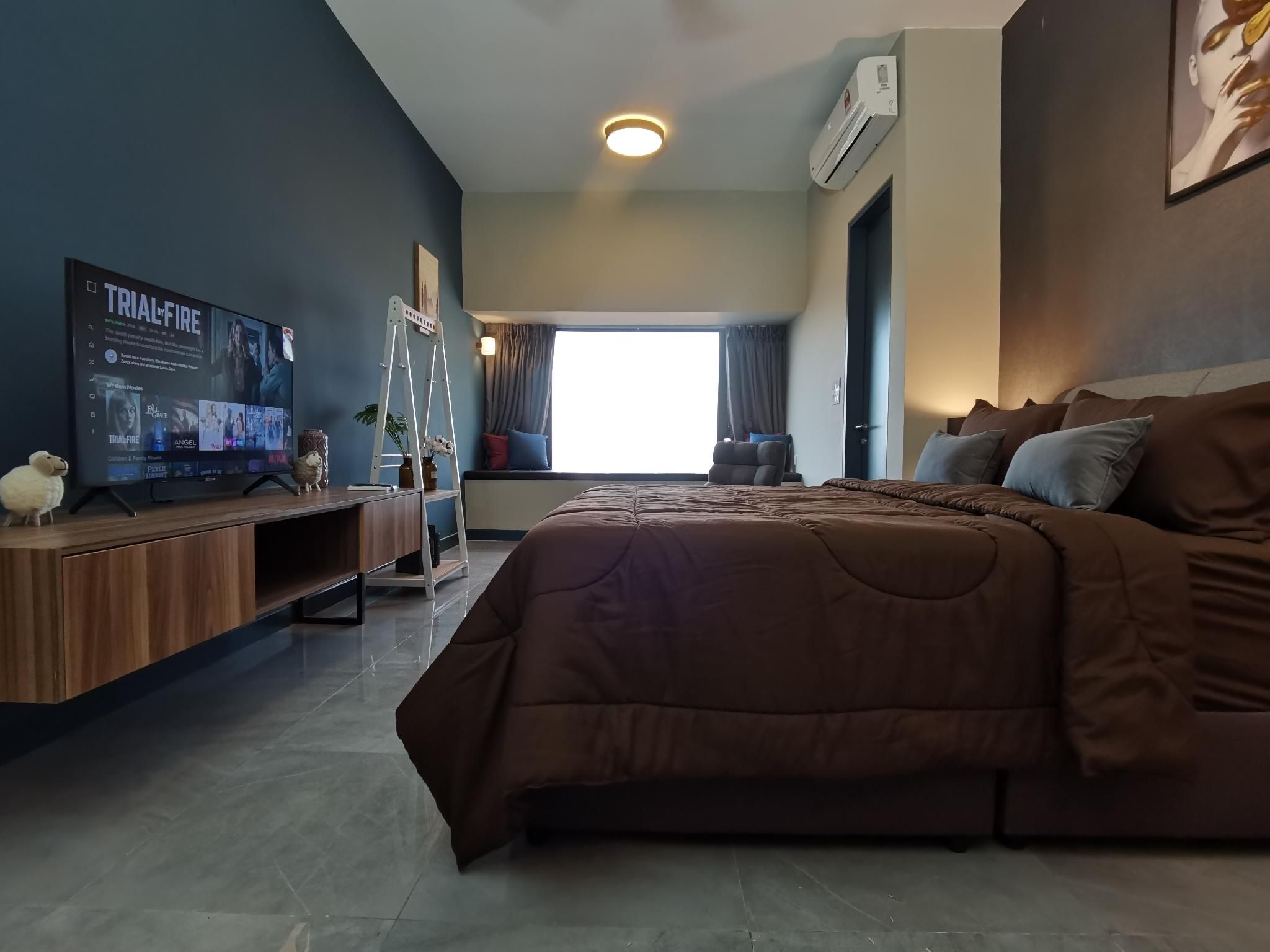 Superior Queen Room 2