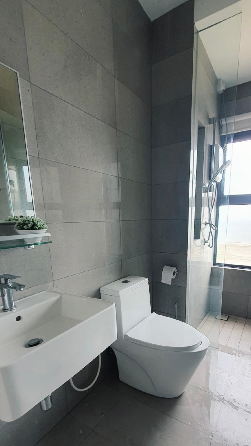 Deluxe Sea View Family Suite