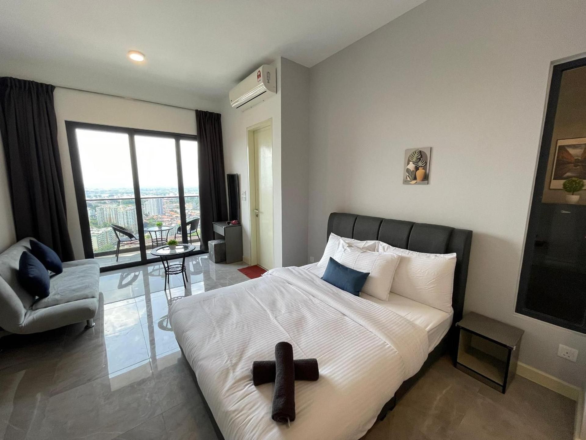 Couple Room B