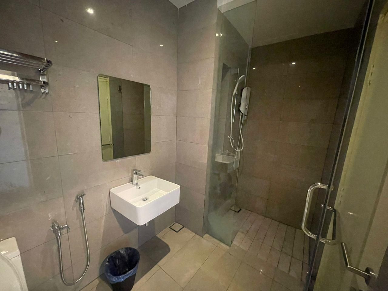 Deluxe Room with Sea View and Balcony
