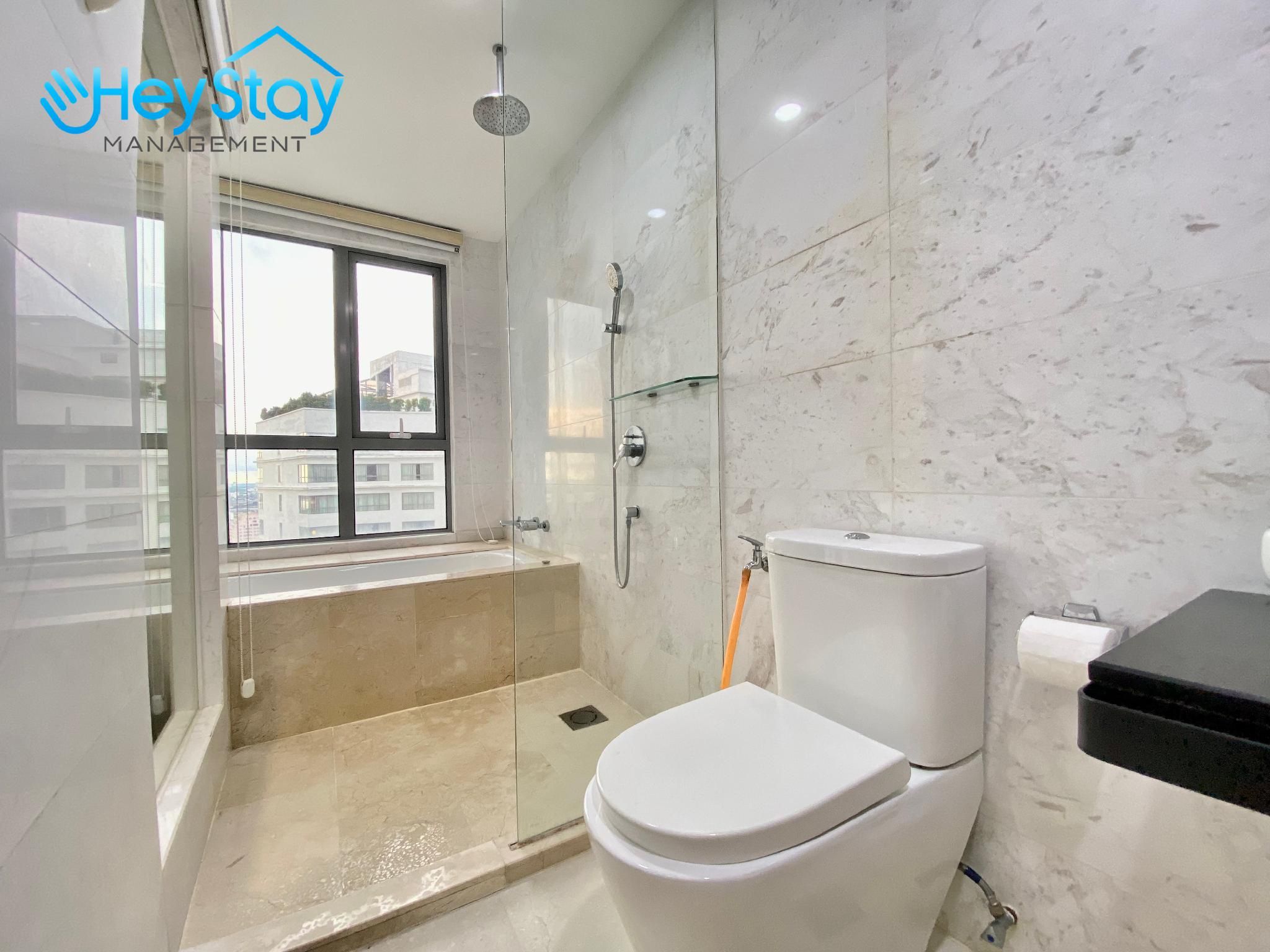 City View Queen Room