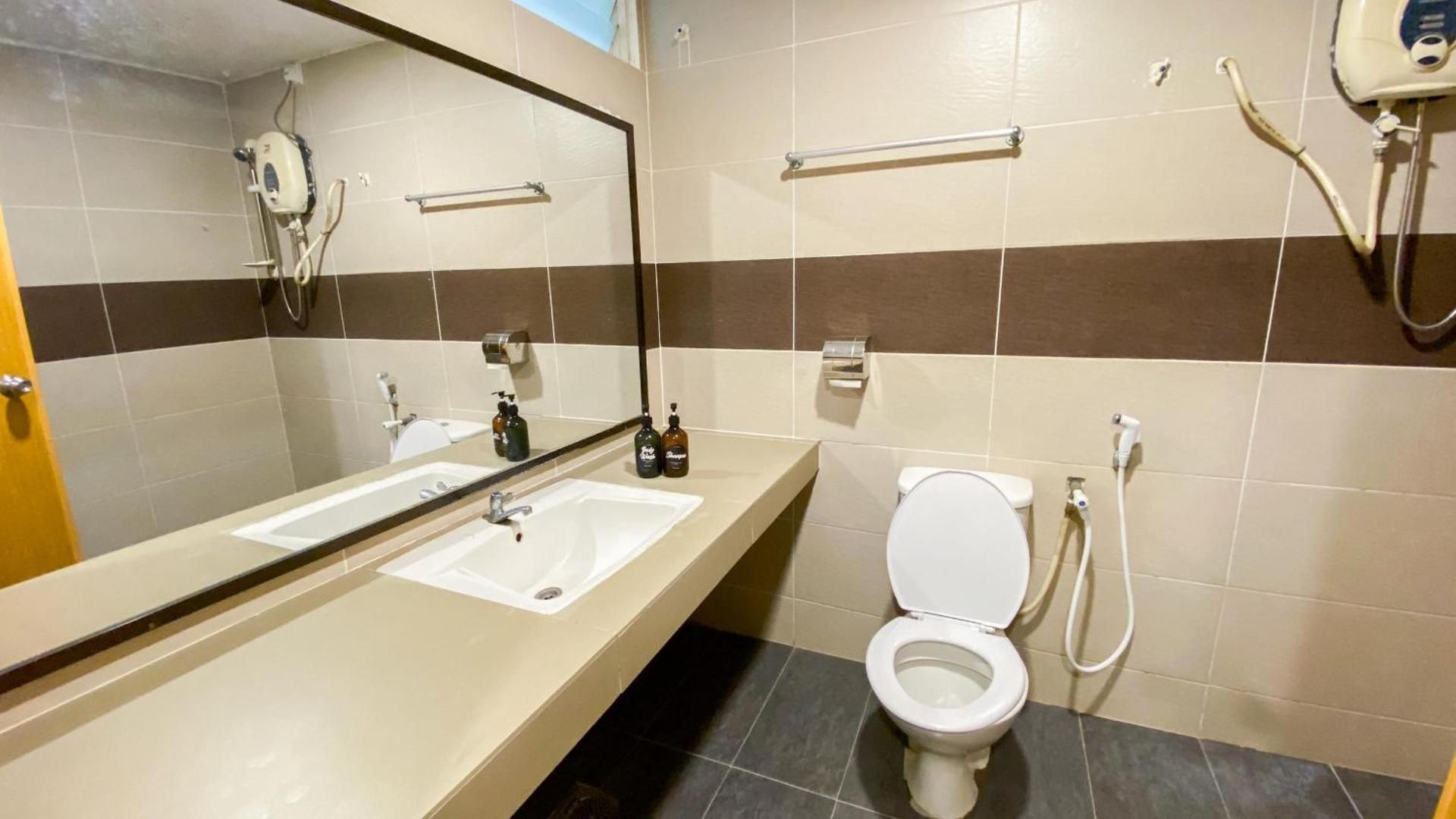 Superior Twin Room with Garden View