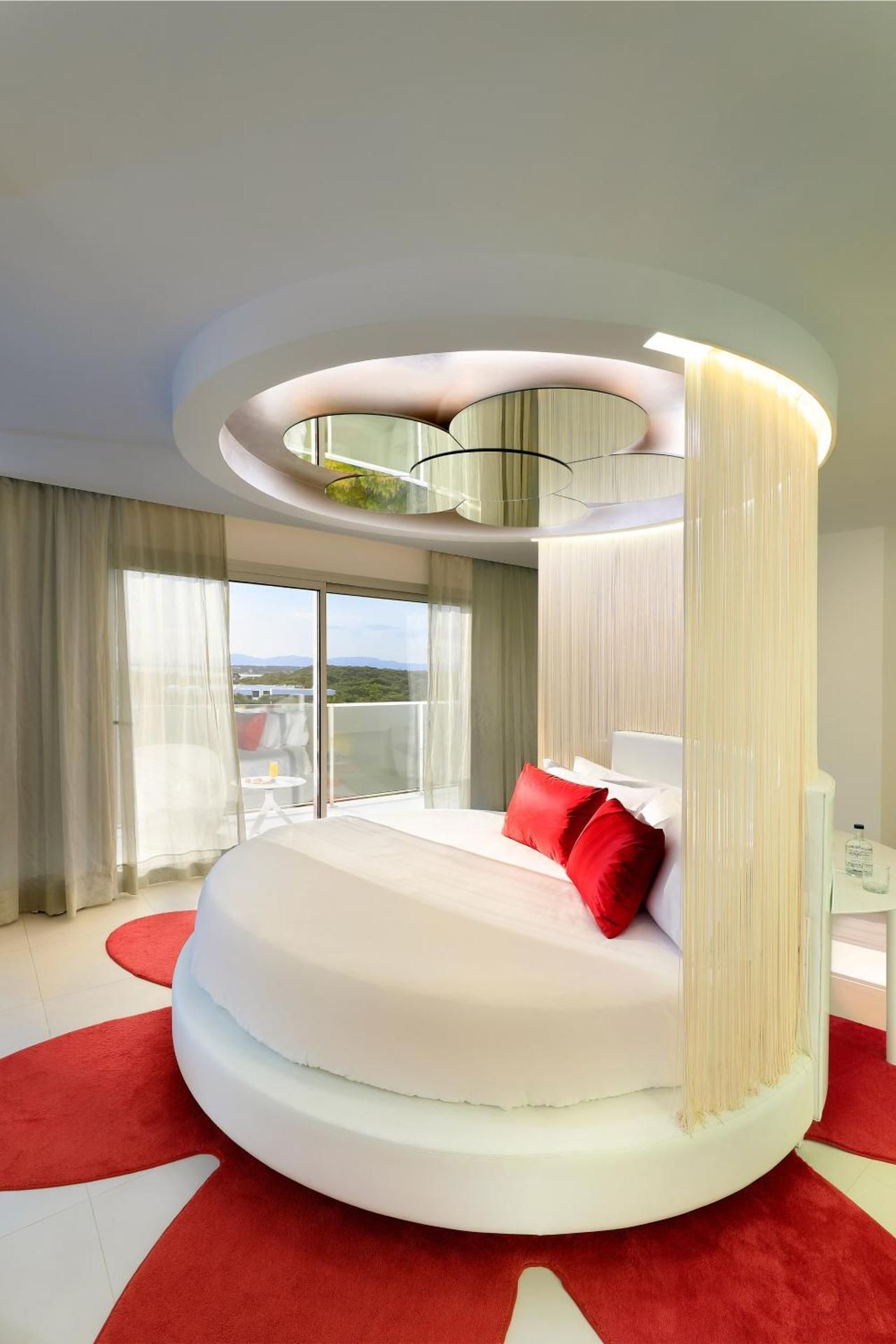 Grand Flower Suite