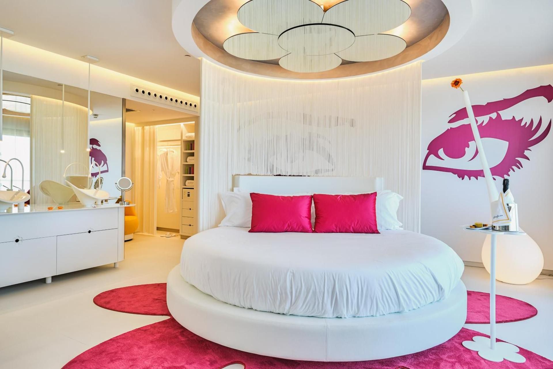 Grand Flower Suite