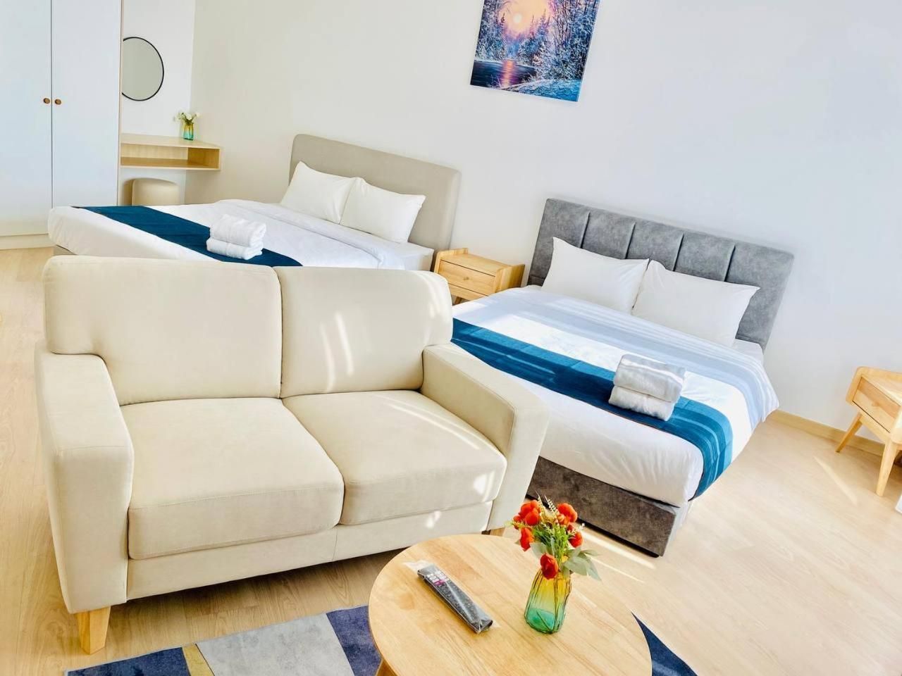 Queen Suite with Sea View