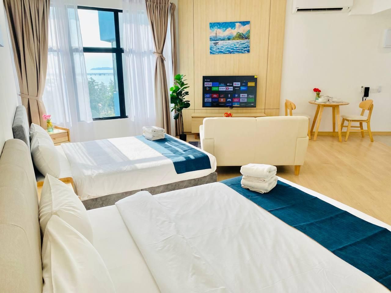 Studio Ocean Luxe Suite