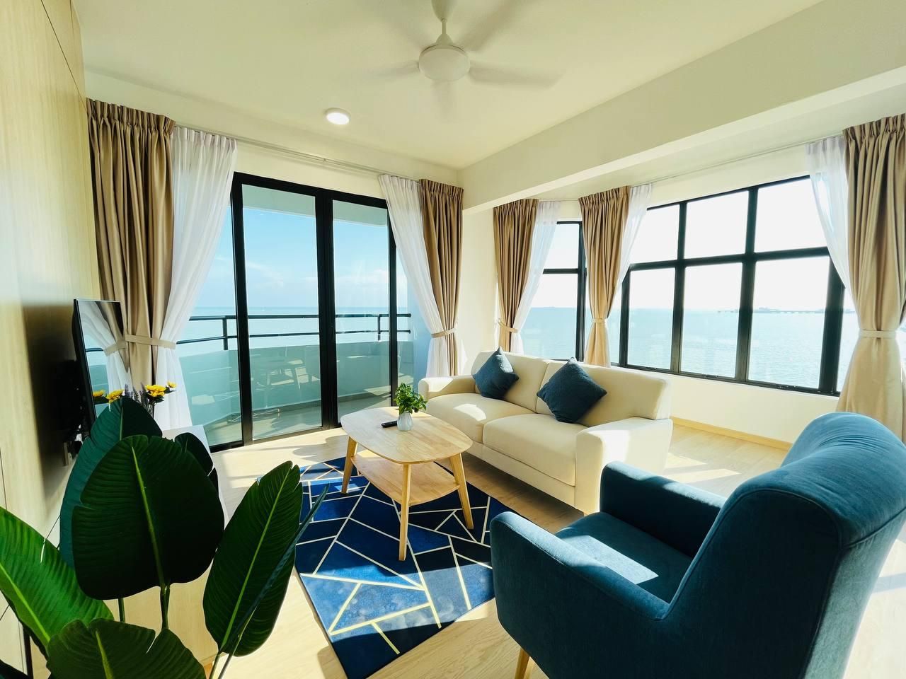 2 Bedroom Ocean Suite