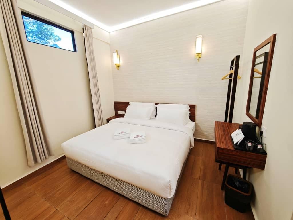 Standard - 1 Bed Queen Non-Smoking