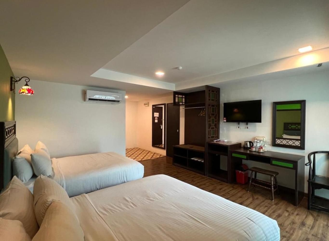 Classic Deluxe Family - 4 Room