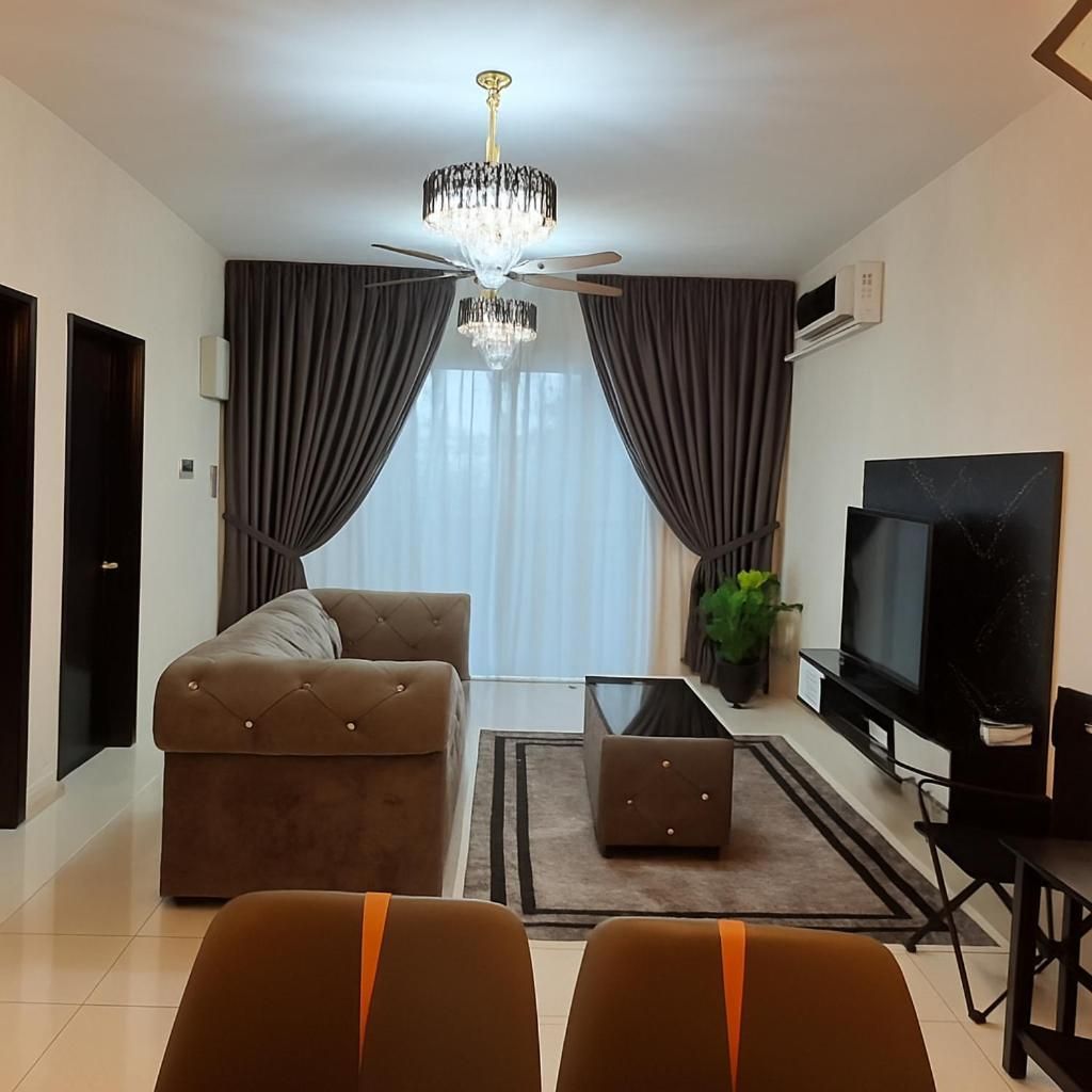 Three-Bedroom Townhouse