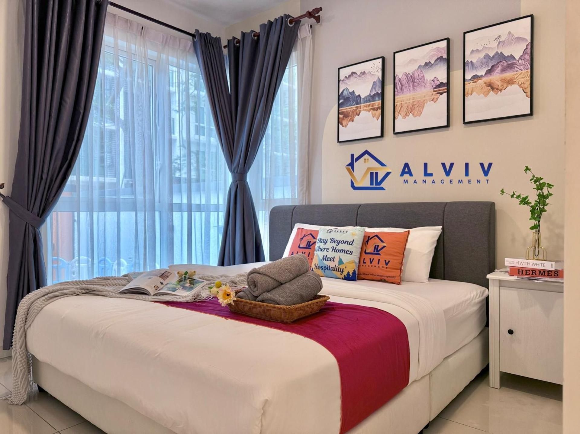 Three-Bedroom Premium Apartment with Balcony