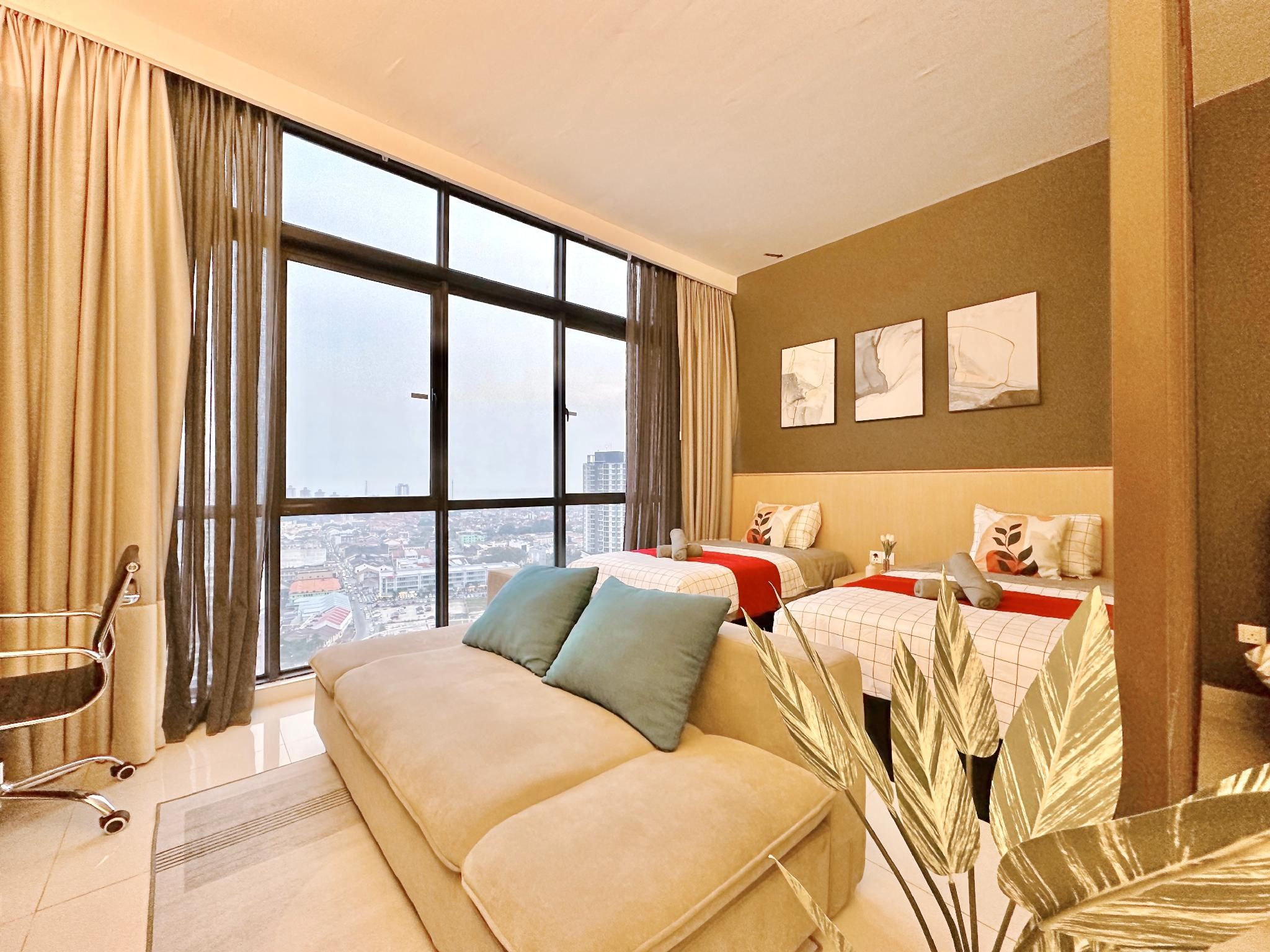 Deluxe Family Room