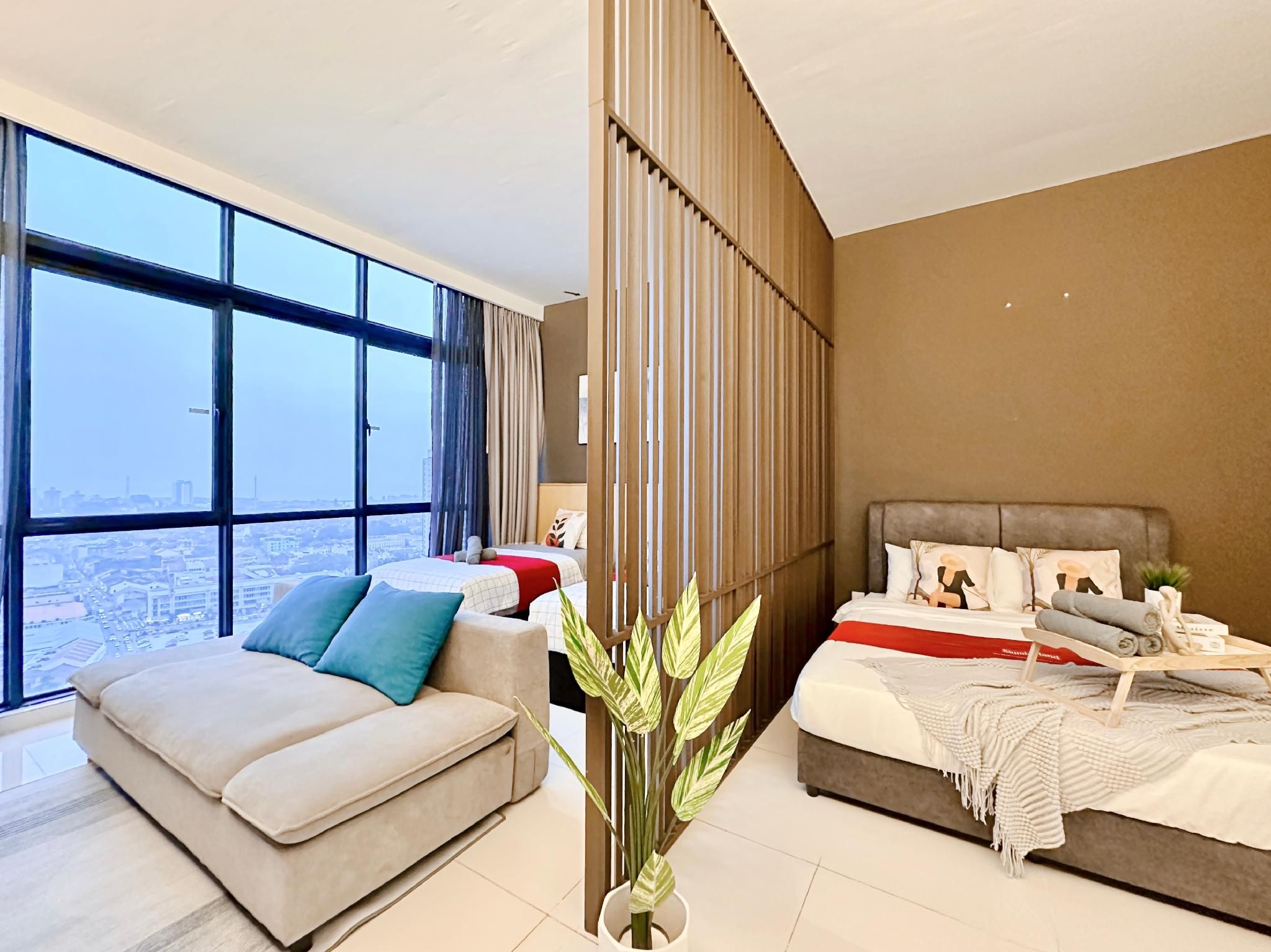 Deluxe Family Room