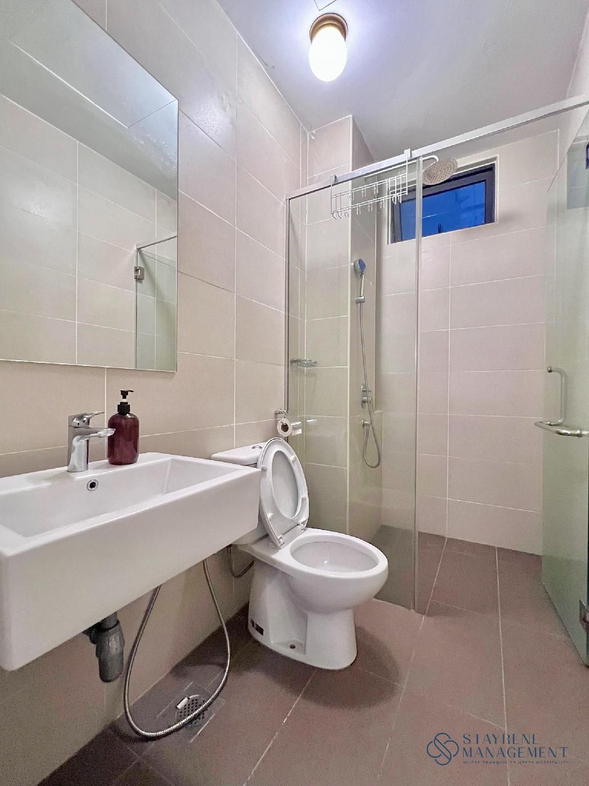 1 Bedroom 1 Bathroom