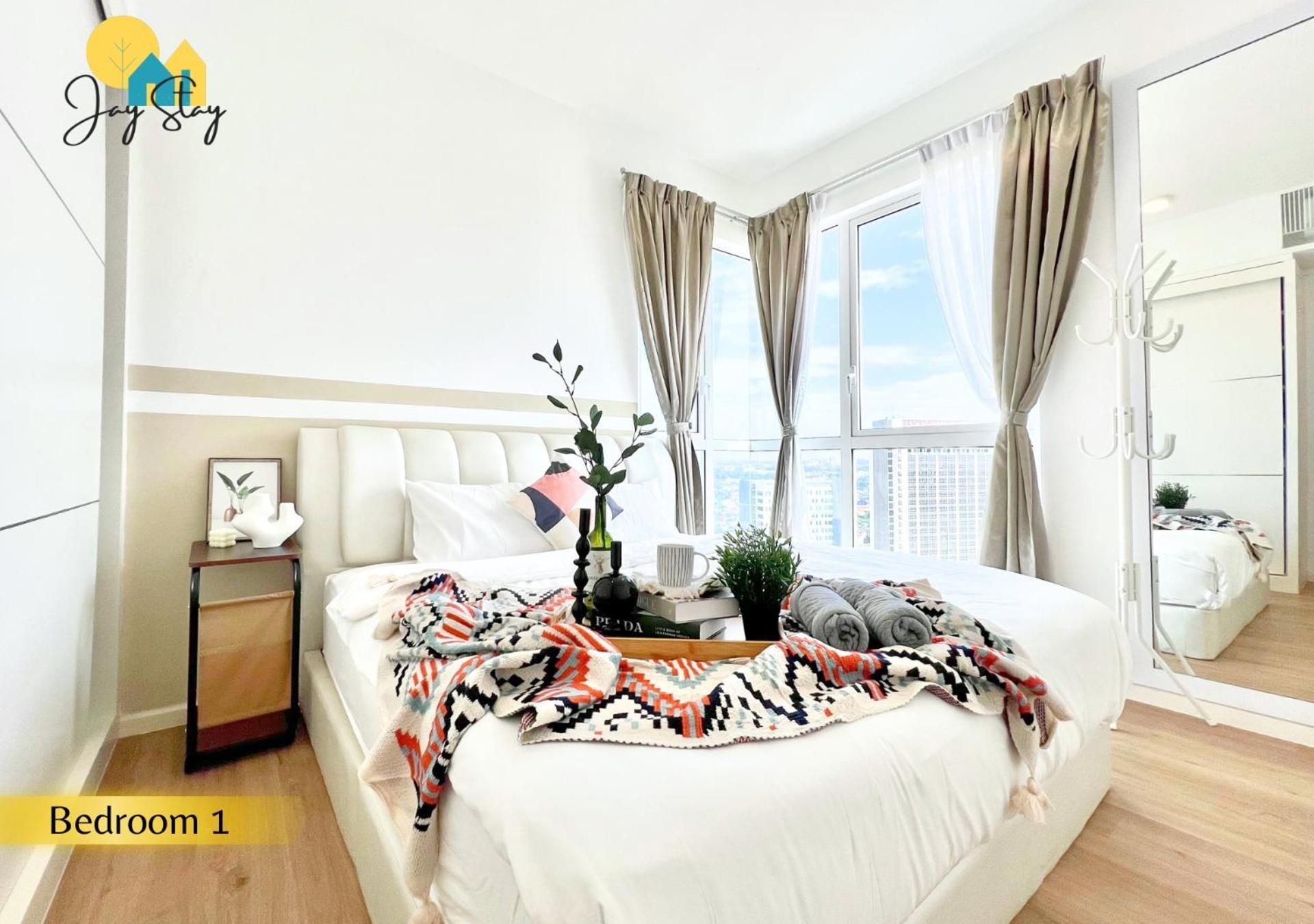 Three-Bedroom Apartment with View