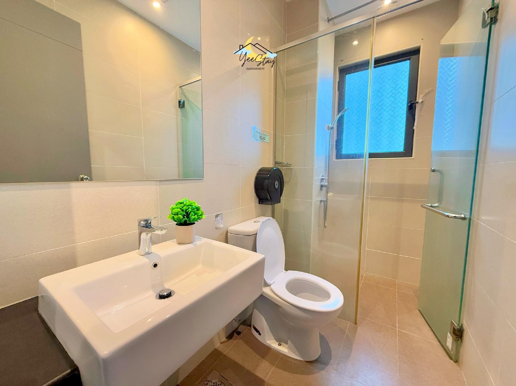 Apartment 1A
