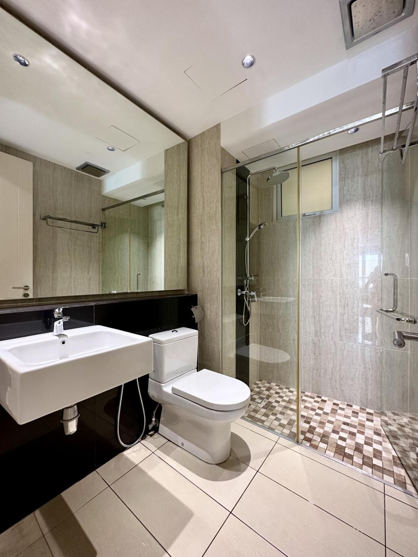 Three-Bedroom Superior Apartment