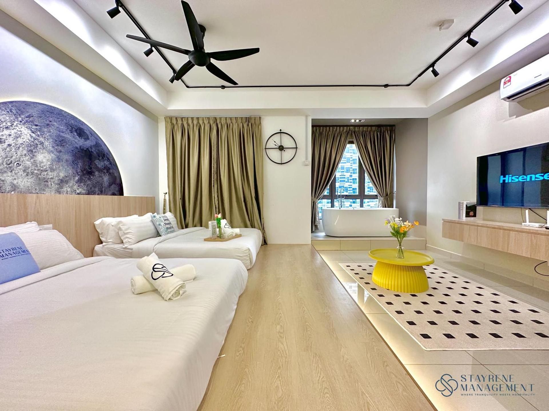 Studio Suite with Queen Bed