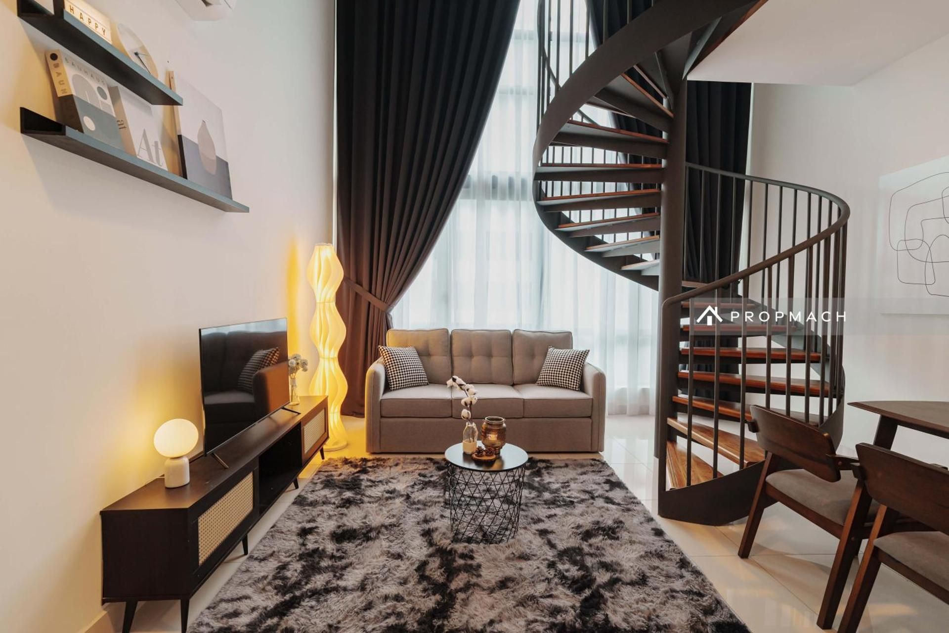 Deluxe Family Suite
