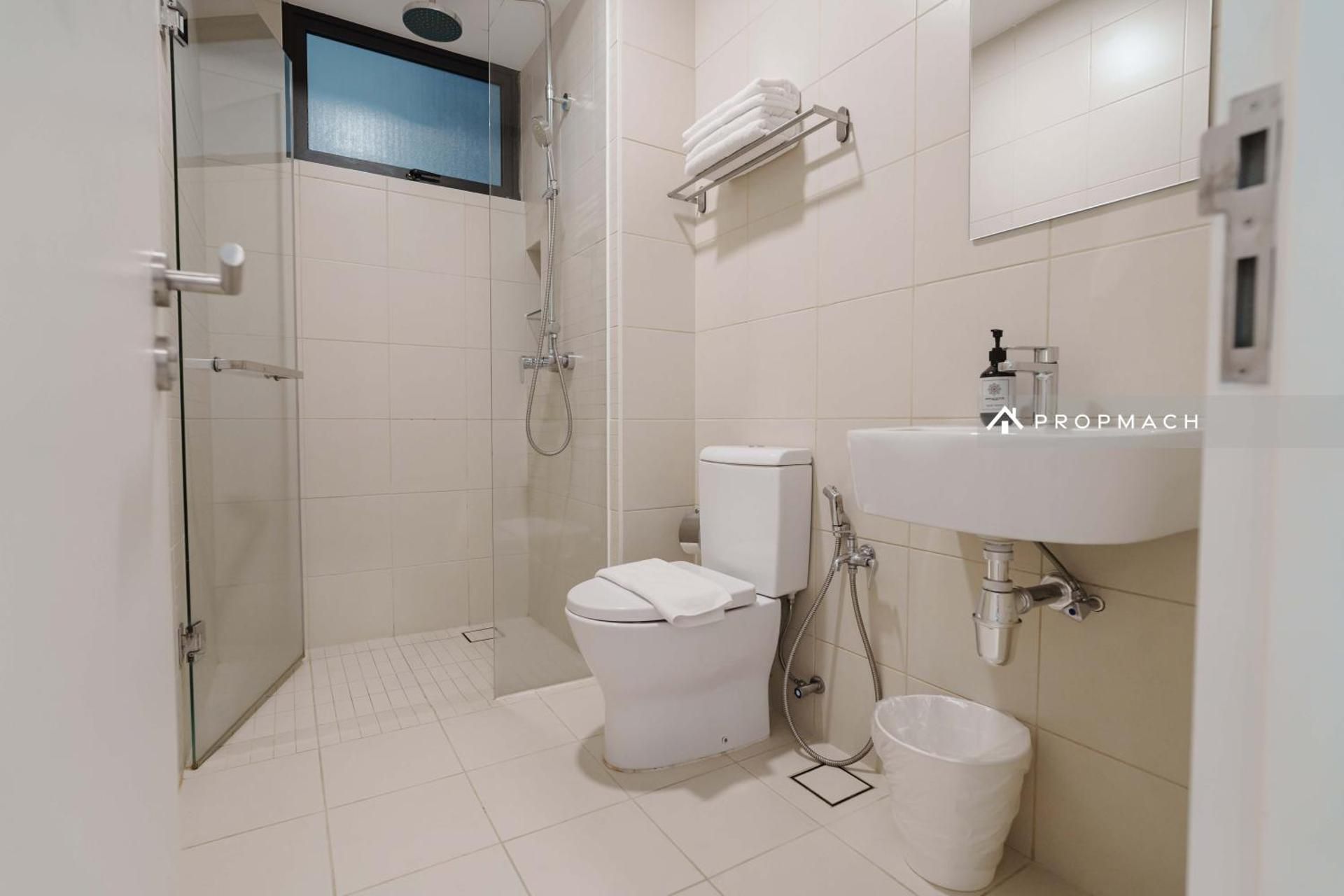 Deluxe Family Suite