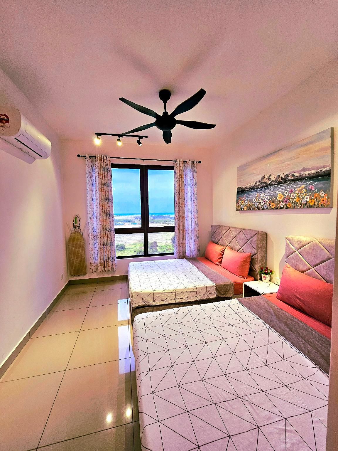 One Bedroom Apartment